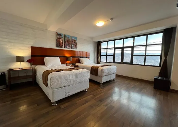 The Balcony Hotel 3*