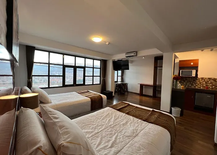 The Balcony 3*